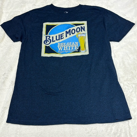 blue moon Other - Blue Moon | size large | graphic tee